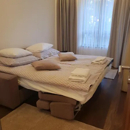Lakeside Family Apartman * Balatonfured